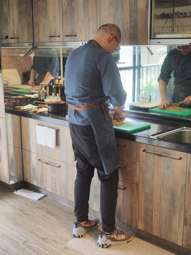 SMILEY PRIVATE KITCHEN