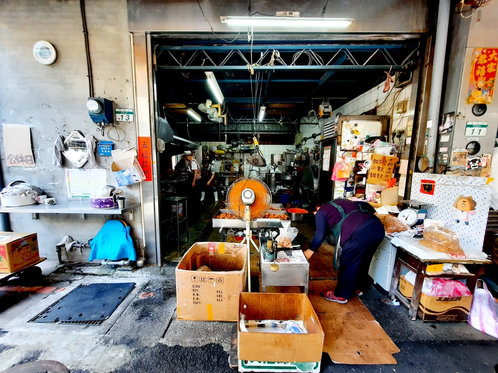 「捷運：龍山寺站」萬華「三水魚丸店」